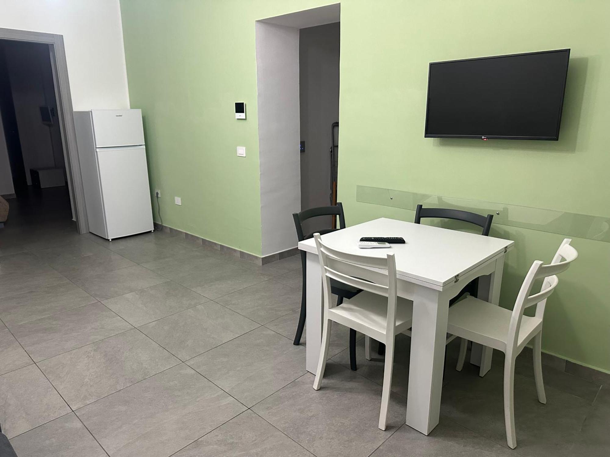 דירות וילאפרנקה טירנה Nathouse מראה חיצוני תמונה